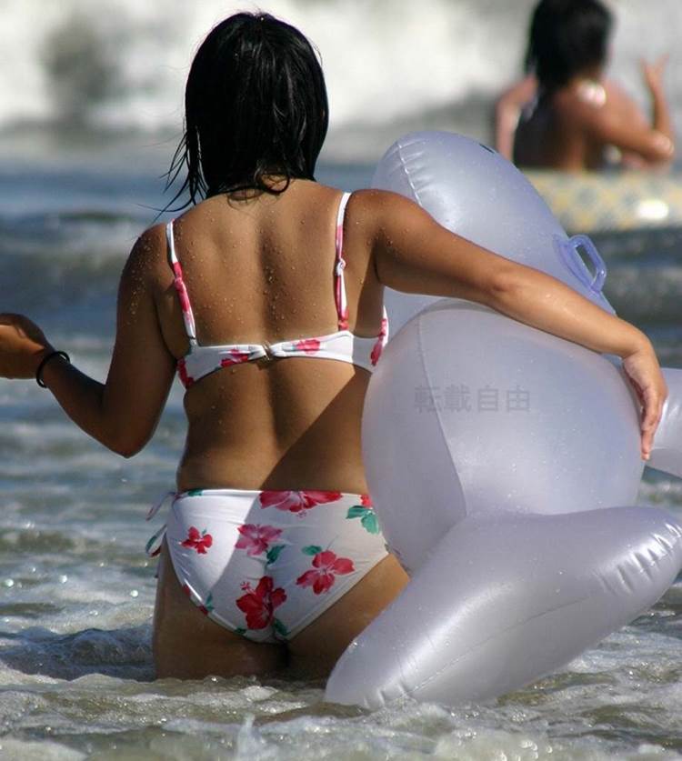 素人_水着_食い込み盗撮09