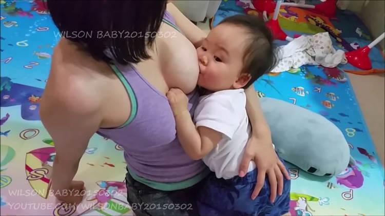授乳_YouTube_素人動画画像17