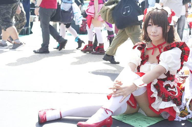 コスプレ_パンチラ_エロ画像13
