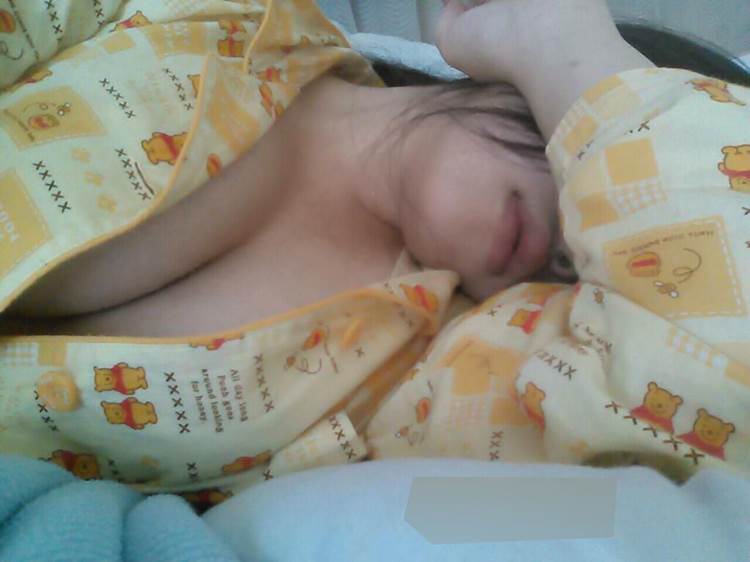 パジャマ_素人_自撮り_エロ画像05