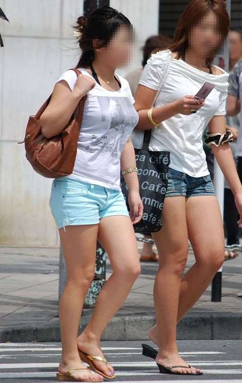 ホットパンツ_太もも_街撮り11