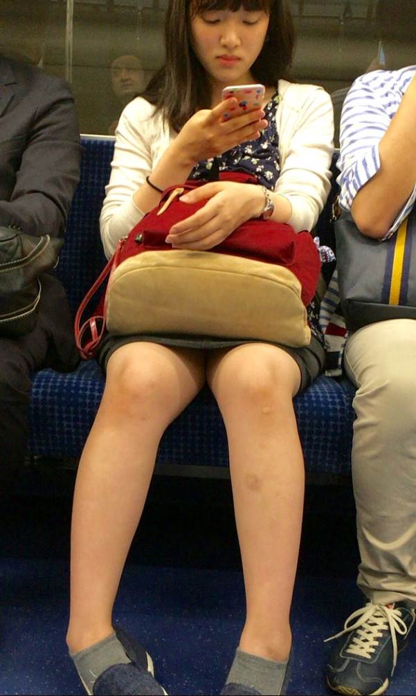 電車_ミニスカ_素人09