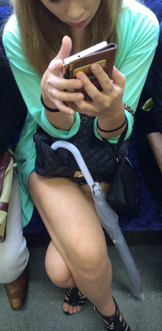 電車_ミニスカ_素人15