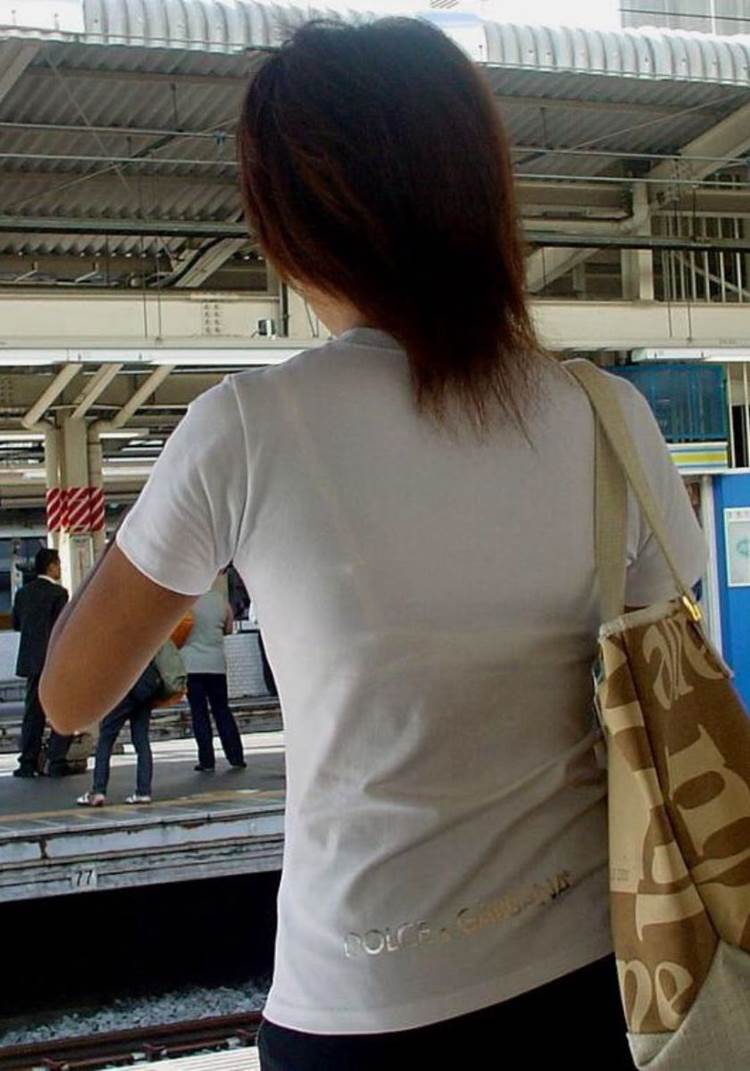 OL_透けブラ_街撮り盗撮14