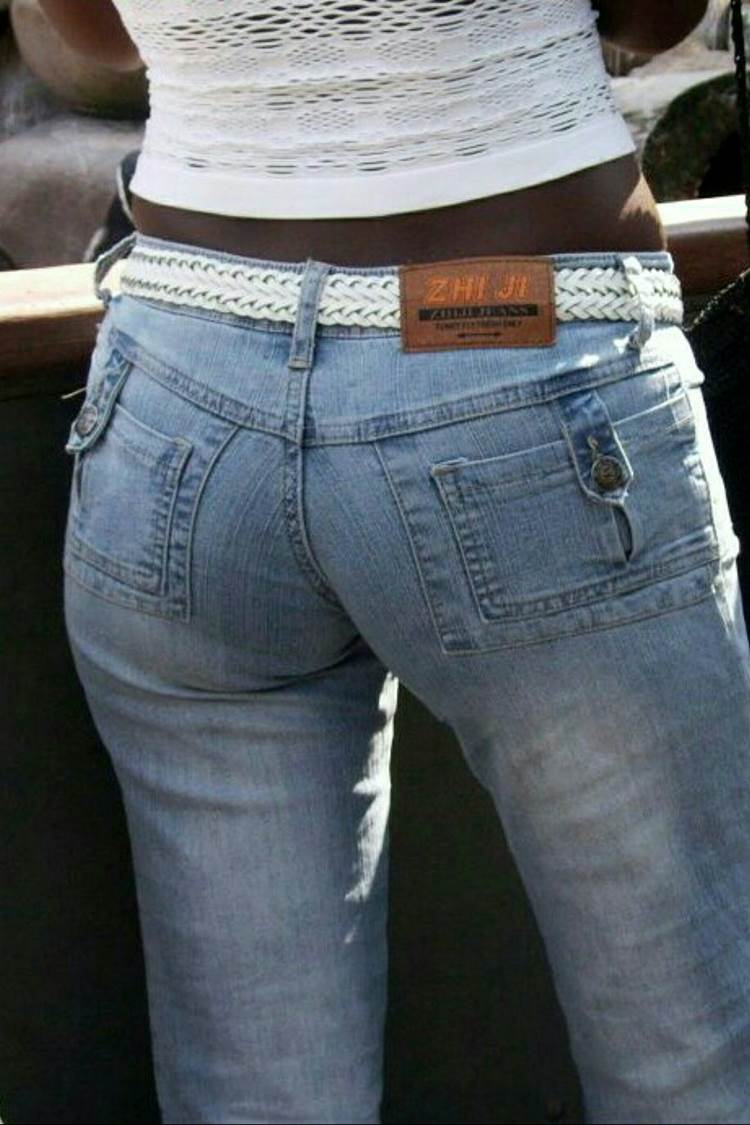 デニム_Gパン_デカ尻_街撮り盗撮03