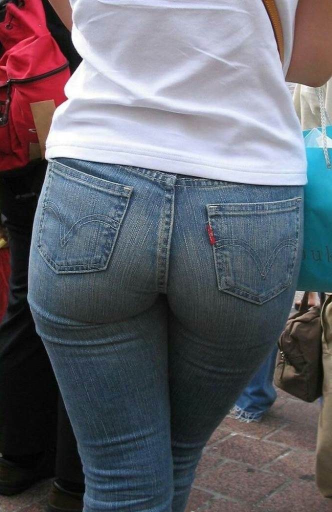 デニム_Gパン_デカ尻_街撮り盗撮11