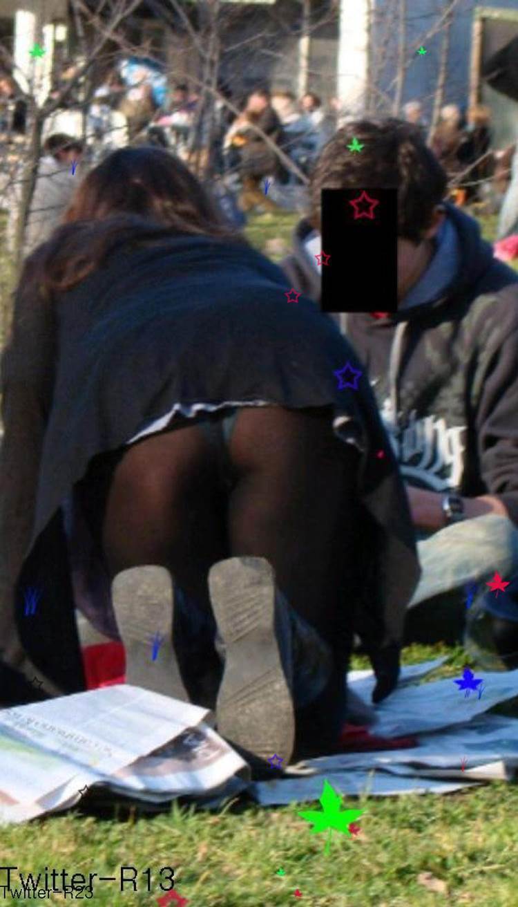 黒パンスト_前屈み_パンチラ盗撮16