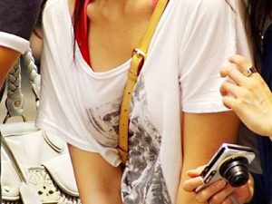 貧乳_パイスラ_街撮り盗撮