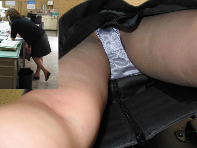 人妻_熟女_逆さ撮り_盗撮画像13