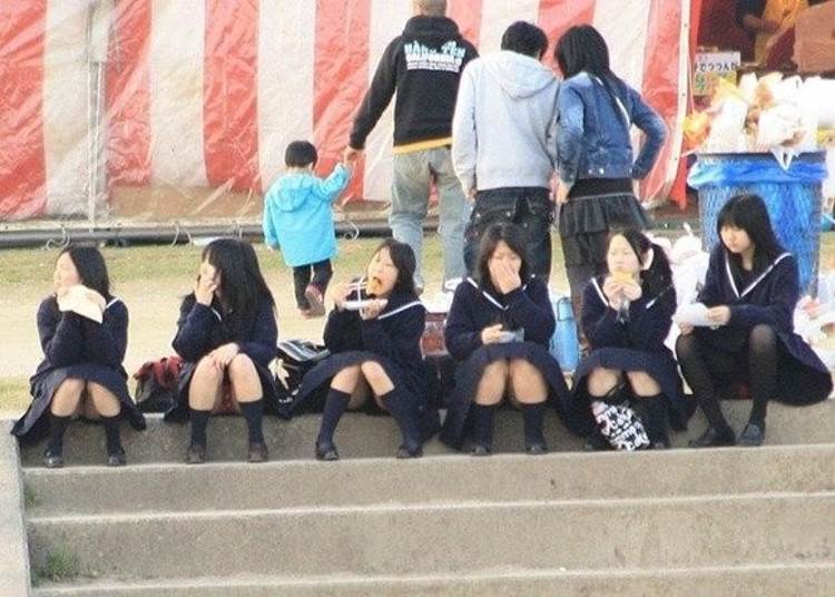 JK_パンチラ_盗撮_エロ画像18