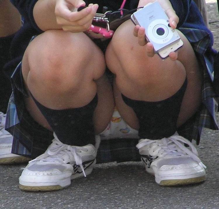 JK_パンチラ_盗撮_エロ画像19