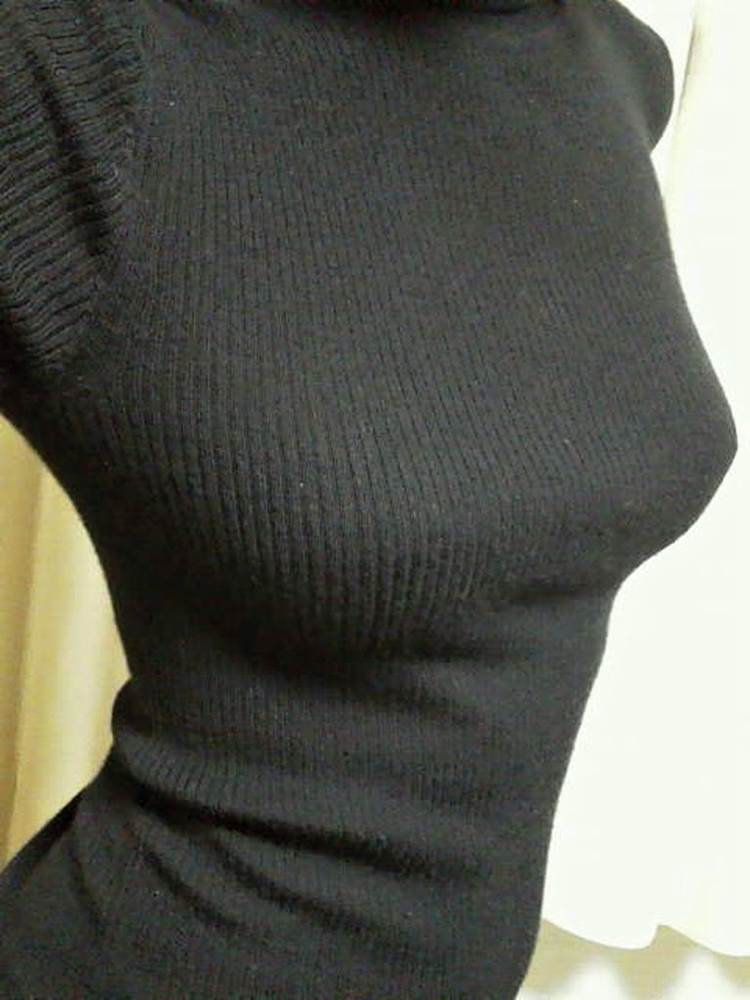 着衣巨乳_ニット_自撮り_エロ画像09