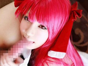 【コスプレフェラチオエロ画像】アニメキャラに成りきる完コピレイヤーがギンギンに勃起したモノを即尺ww