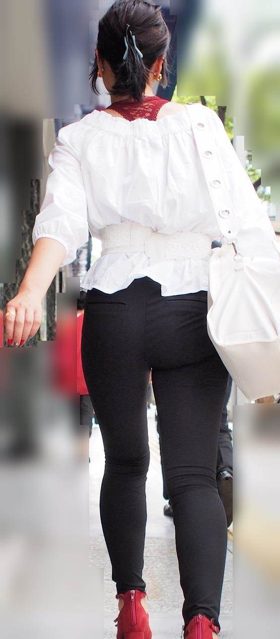 黒スキニー_素人_街撮り_盗撮_エロ画像01