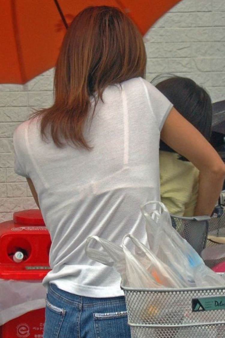 人妻_素人_透けブラ_街撮り_盗撮_エロ画像07
