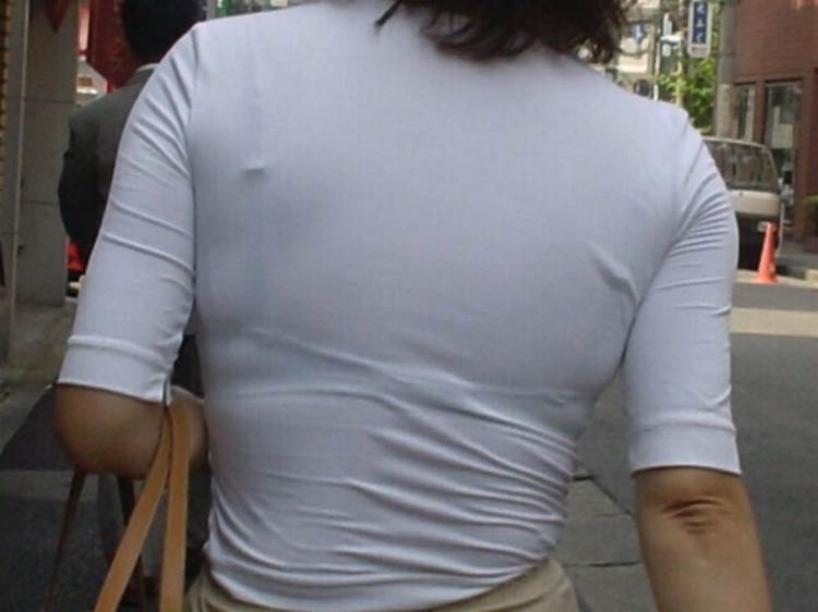 人妻_素人_透けブラ_街撮り_盗撮_エロ画像14