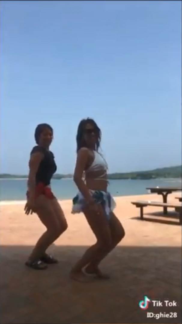 tiktok_水着女子_エロ画像14