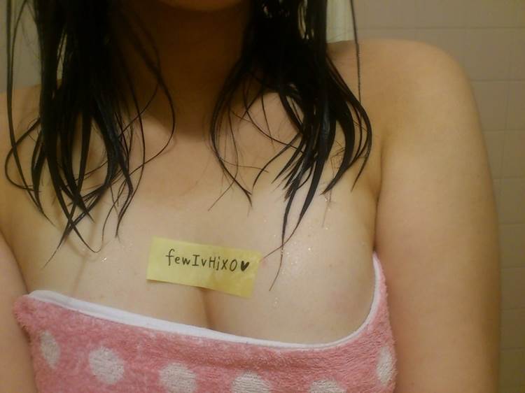 素人_風呂上がり_巨乳_自撮り_エロ画像08