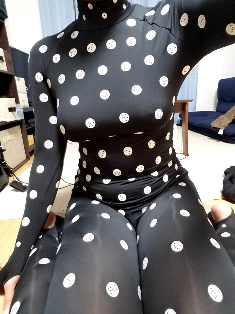 ZOZOスーツ_自撮り_エロ画像34