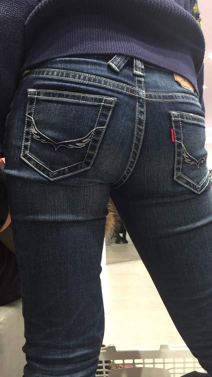 デニム_スキニー_街撮り盗撮_エロ画像16