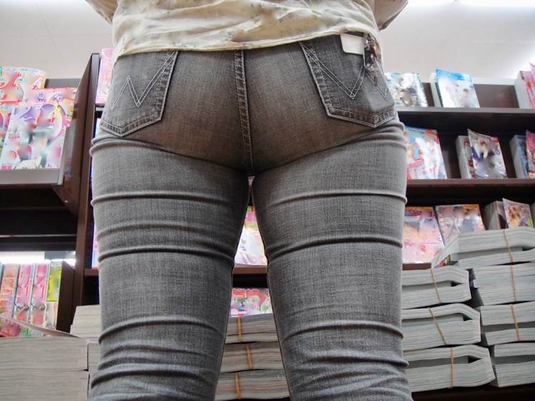 デニム_スキニー_街撮り盗撮_エロ画像19
