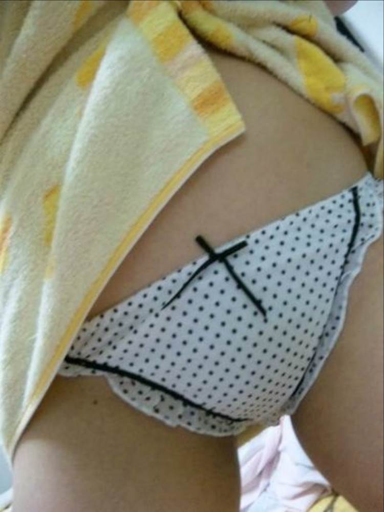 素人_綿パンツ_自撮り_エロ画像14