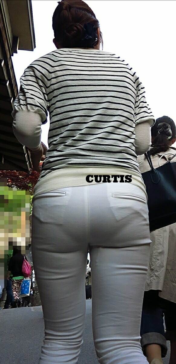 素人_白パンツ_街撮り_盗撮_エロ画像25