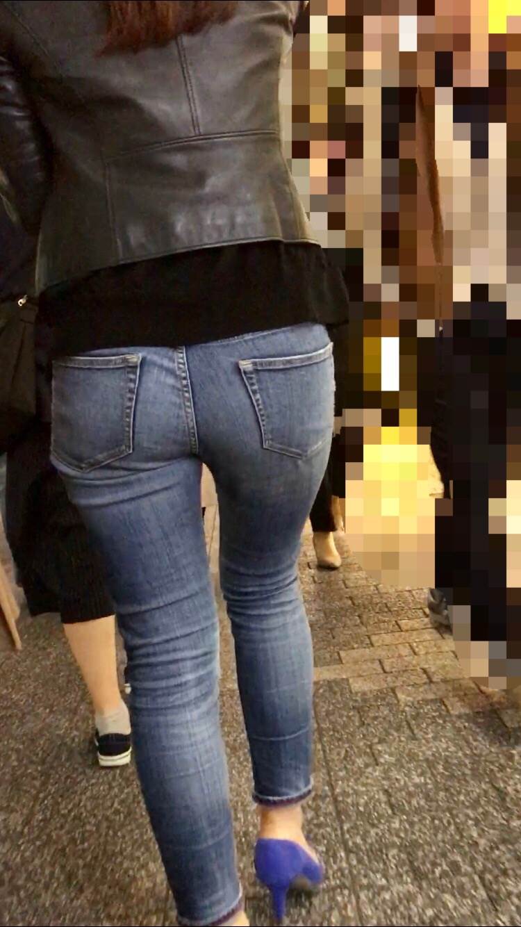デニム_ジーパン_街撮り_盗撮_エロ画像14