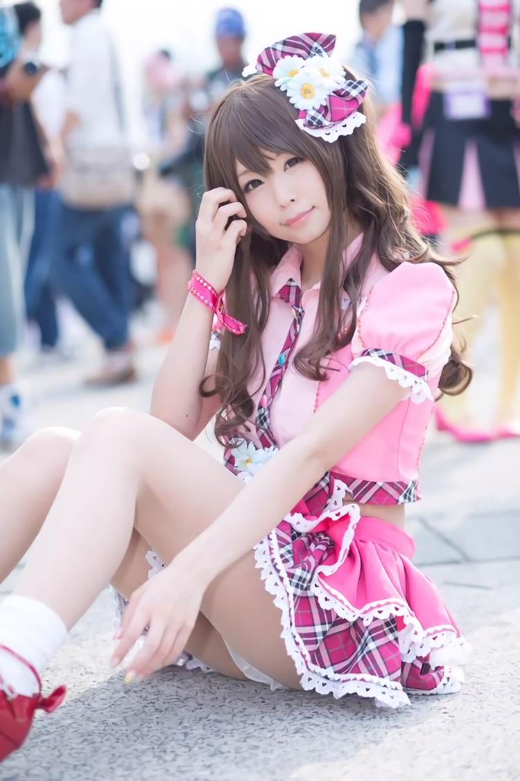 コスプレ_パンチラ_盗撮_エロ画像16