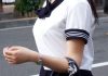 【JK街撮り盗撮エロ画像】制服でもわかる着衣巨乳…生理中で乳がパンパンに張った女子高生たちｗｗ